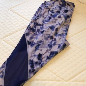 Old Navy Crop Leggings